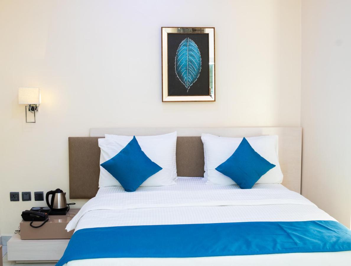 Bkt Cribs - Apartments & Suites Abuja Luaran gambar