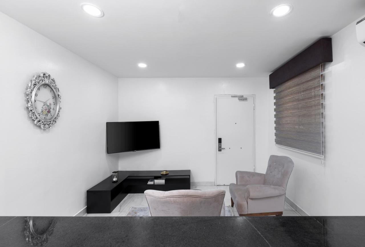 Bkt Cribs - Apartments & Suites Abuja Luaran gambar